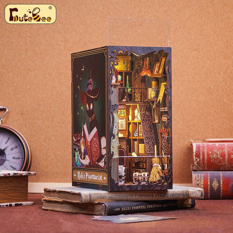 Cutebee Magic Pharmacist DIY Book Nook Kit – Miniature Dollhouse Shelf Insert