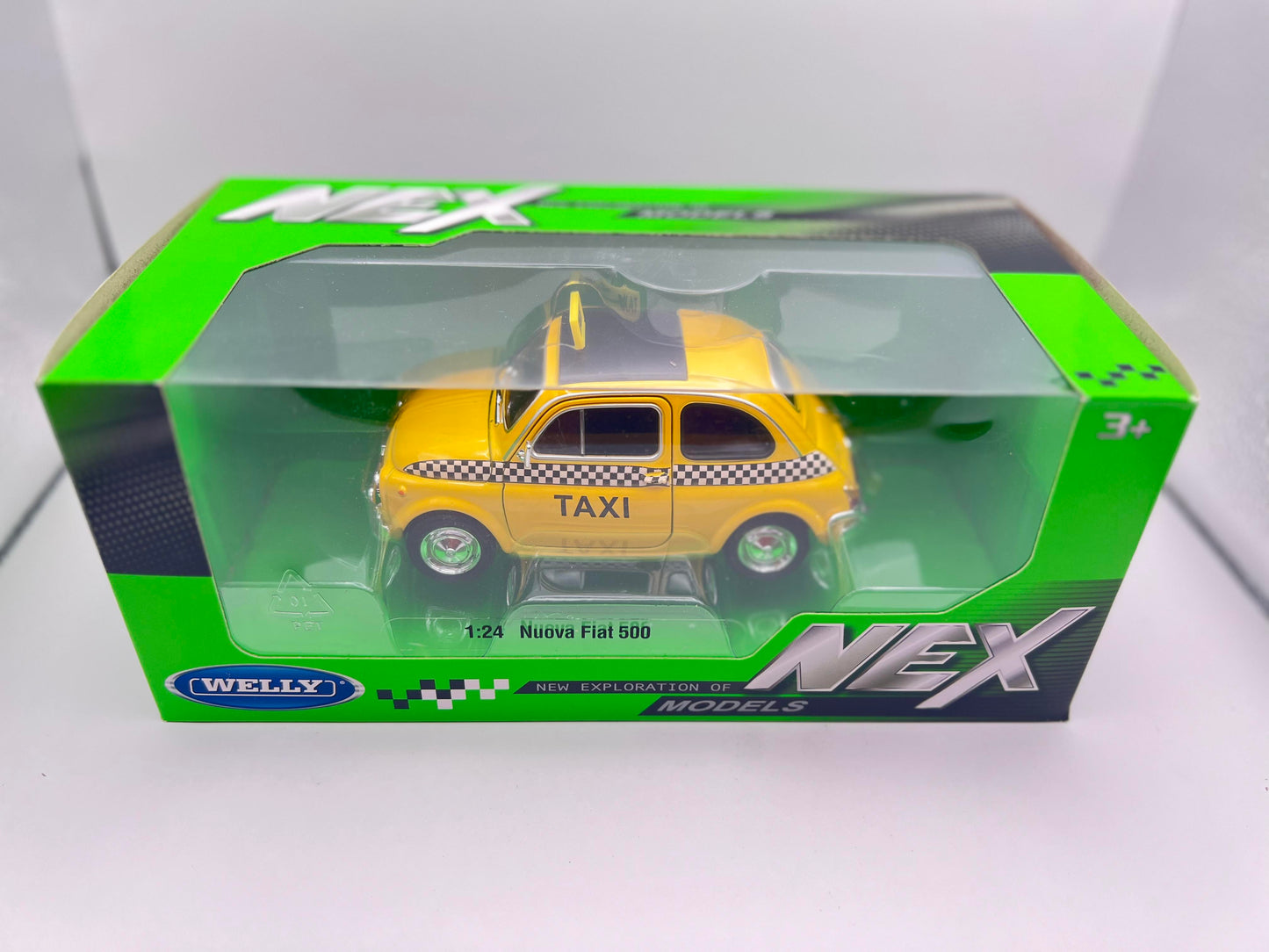 WELLY 1:24 Fiat Nuova 500 Yellow Taxi Cab Diecast - Australia Stock