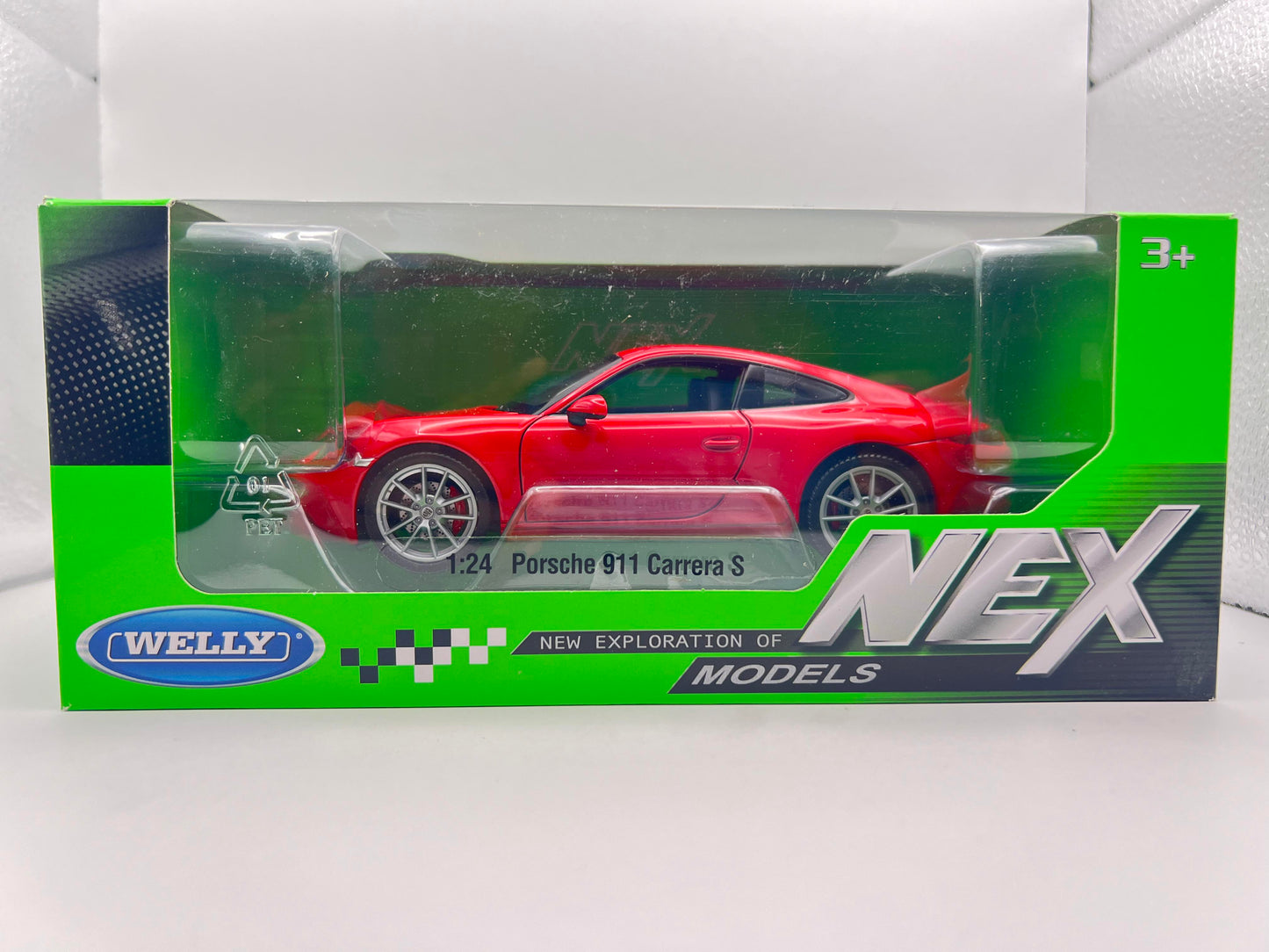 WELLY 1:24 Porsche 911 Carrera S Red Diecast - Australia Stock